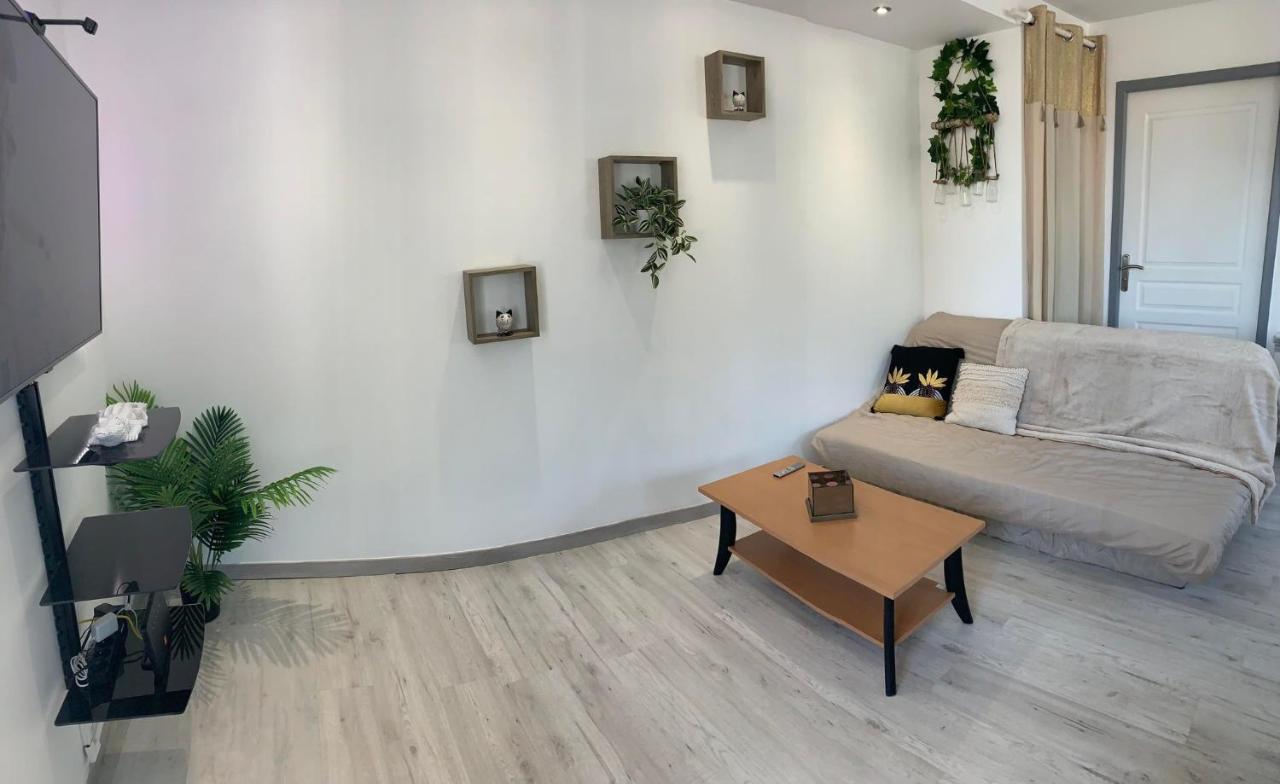 T2 Cosy Matelas 5* / Ecran Plat Qled Mâcon Kültér fotó